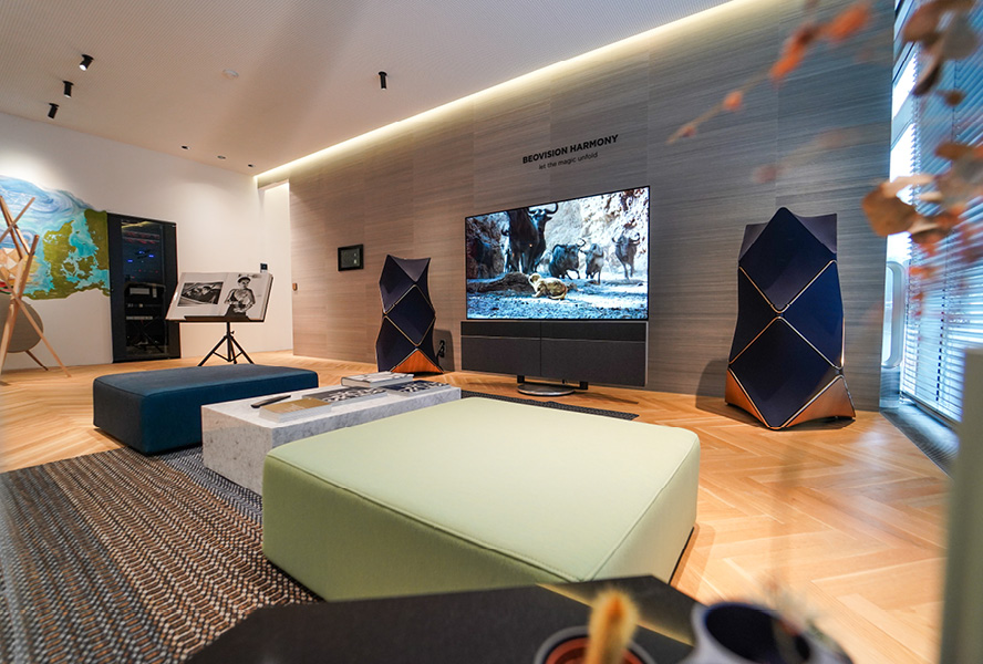 Gira Showroom in Wien Bang & Olufsen Belvedere_1 