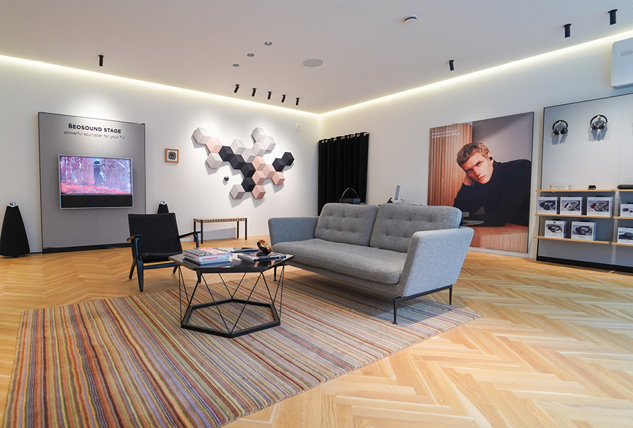 Gira Showroom in Wien Bang & Olufsen Belvedere_6 